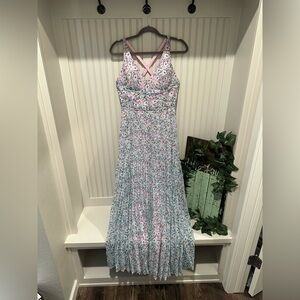 Laundry by Shelli Segal - Floral Pleated Maxi Dress In Floral Oasis - Size 8